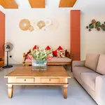 Red Lotus Villa By Hombali